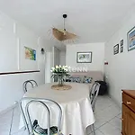 Apartment 3143-t2 A 400m De La *