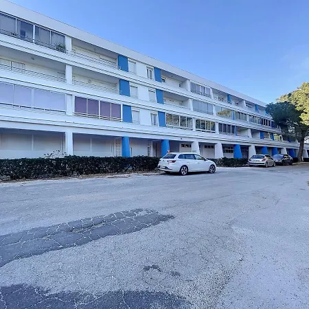 3143-t2 A 400m De La *