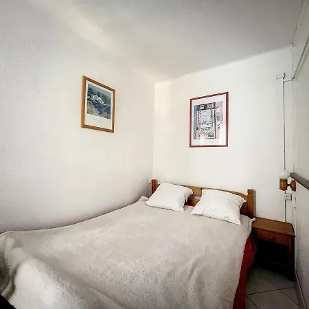 3143-t2 A 400m De La Apartment