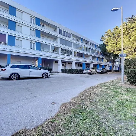 3143-t2 A 400m De La Daire *